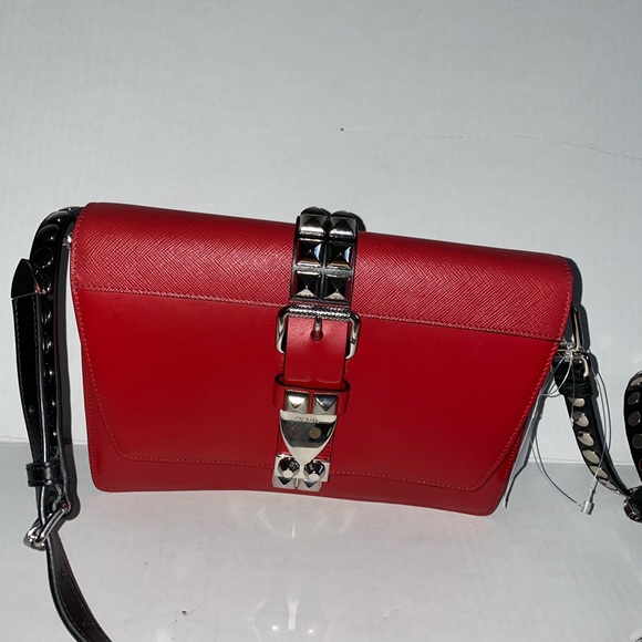 SOLD - Picture 4 of 8